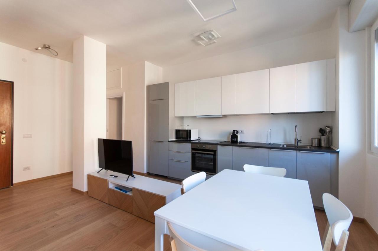 Youhosty - Del Castagno 2 Milano Exteriör bild