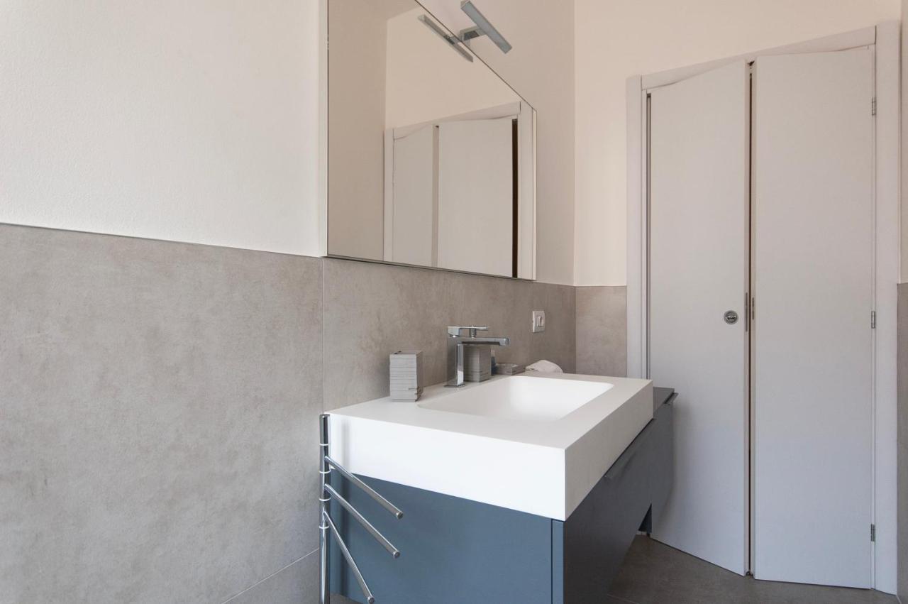 Youhosty - Del Castagno 2 Milano Exteriör bild